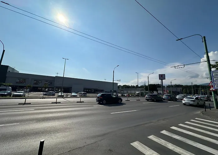 Alexandru Coresi Mall דירה